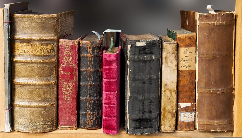 Vertical Bookshelf